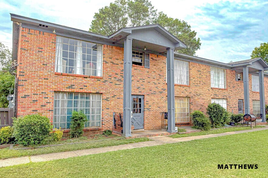 Birmingham 4 Portfolio portefeuille de 4 propriétés à vendre sur LoopNet.ca - Photo du bâtiment - Image 3 de 6