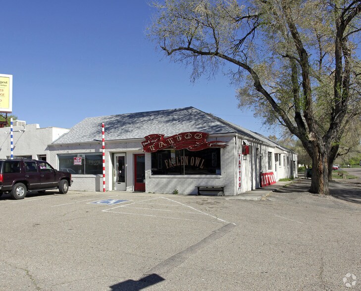 8789-8791 W Colfax Ave, Lakewood, CO à louer - Photo du bâtiment - Image 3 de 4