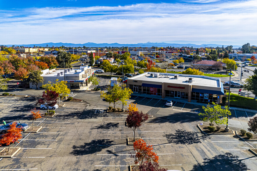 1310-1380 Churn Creek Rd, Redding, CA for lease - Building Photo - Image 3 of 4