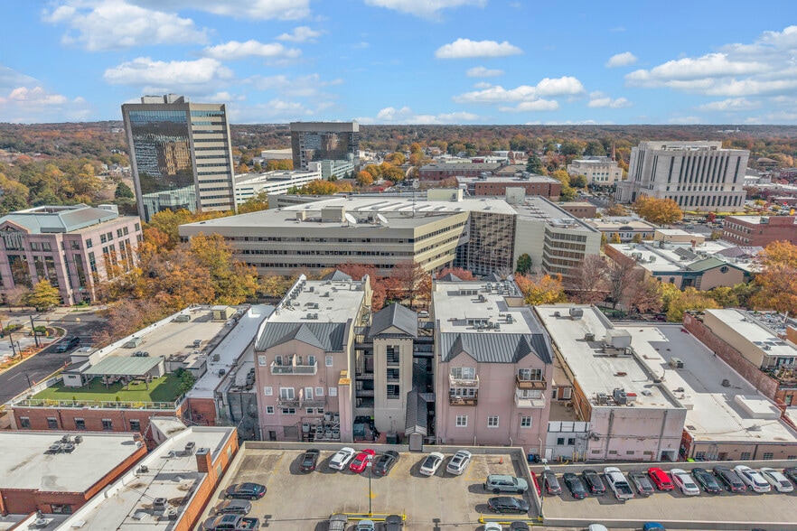 233 N Main St, Greenville, SC for sale - Building Photo - Image 3 of 19