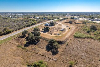 Plus de détails pour 2127 N Saint Joseph St, Gonzales, TX - Terrain à vendre