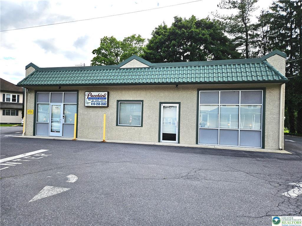 6626 Main St, Martins Creek, PA à vendre Photo du bâtiment- Image 1 de 16
