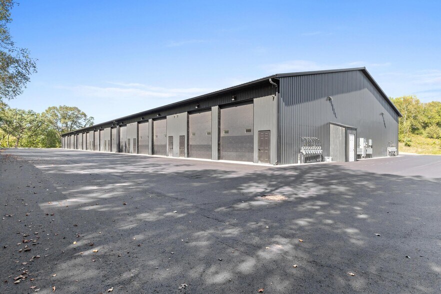 273 Anderson Scout Trl, Houlton, WI à vendre - Photo du bâtiment - Image 2 de 2