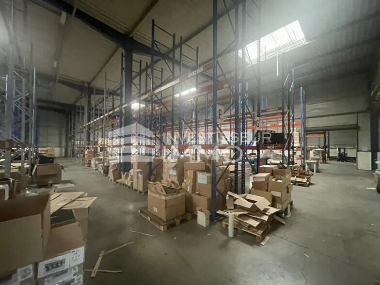 Bureau dans Torcy à louer - Photo intérieure - Image 2 de 8