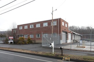 Plus de détails pour 15 Middletown Ave, North Haven, CT - Industriel à louer