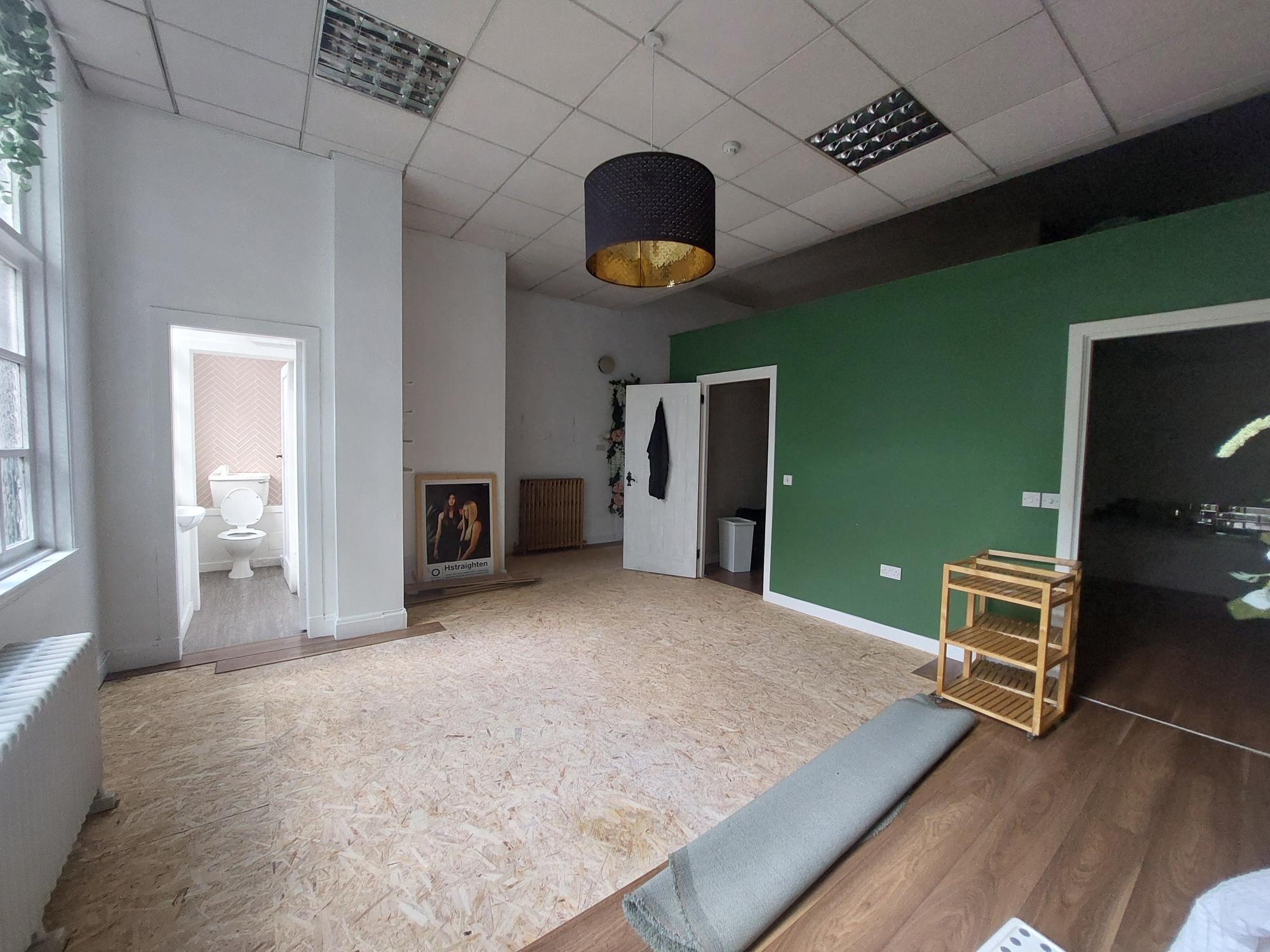 2 Biggar Rd, Edinburgh for lease Interior Photo- Image 1 of 3