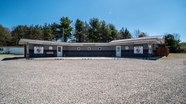Plus de détails pour 2862 Route 38, Emlenton, PA - Commerce de détail à vendre
