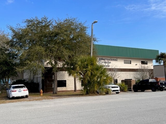 1842 Gunn Hwy, Odessa, FL à louer - Photo du bâtiment - Image 2 de 26