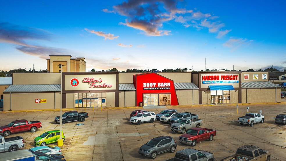 493 Radio Rd, Durant, OK for lease - Building Photo - Image 1 of 5