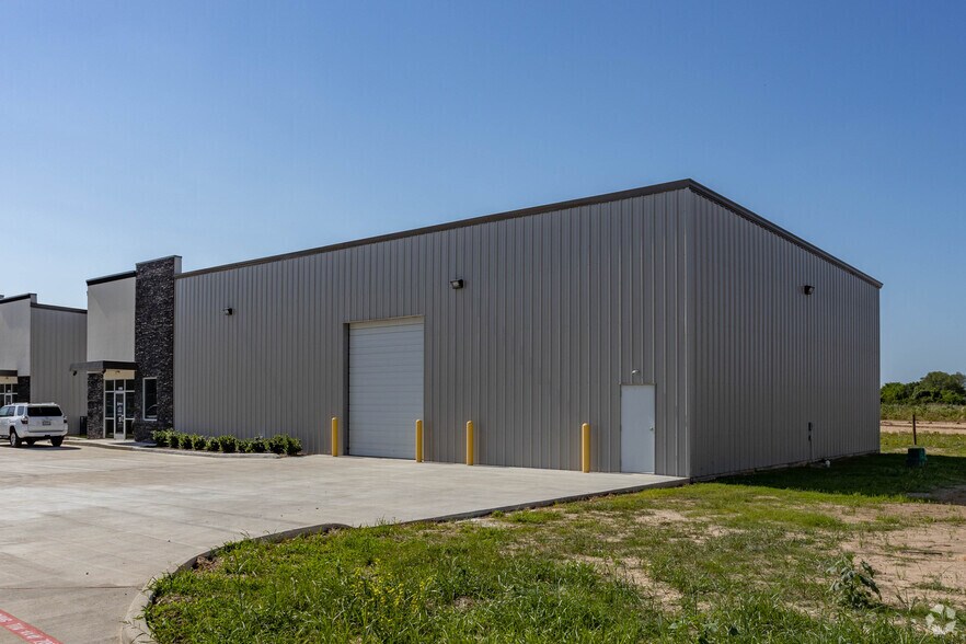 19960 Franz Rd, Katy, TX à vendre - Photo du bâtiment - Image 3 de 8