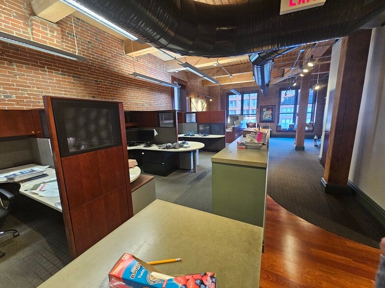 1113-1115 Locust St, Saint Louis, MO for sale - Interior Photo - Image 3 of 15