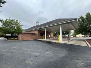 2630 Rochester Rd, Cranberry Township, PA à louer Photo intérieure- Image 2 de 11