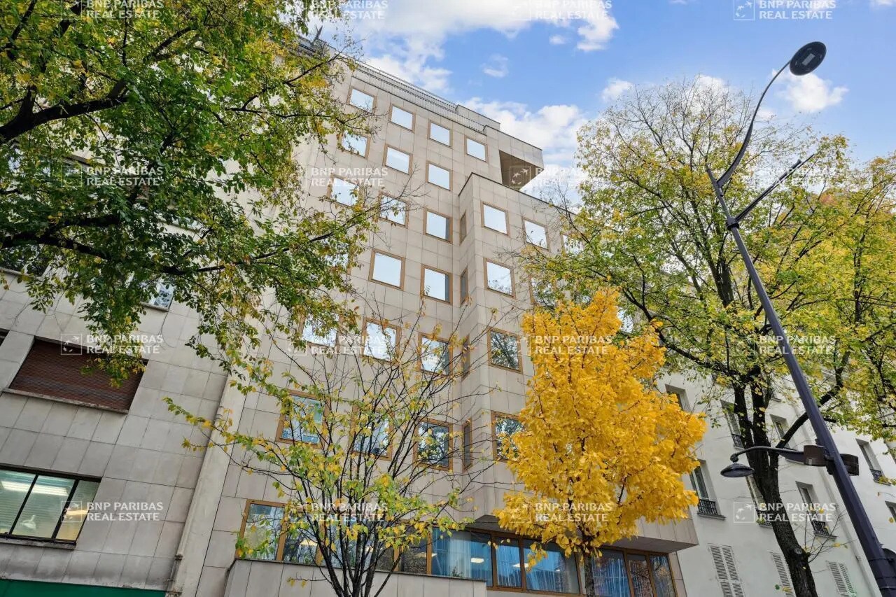 5 Avenue D'Italie, Paris for lease Building Photo- Image 1 of 15