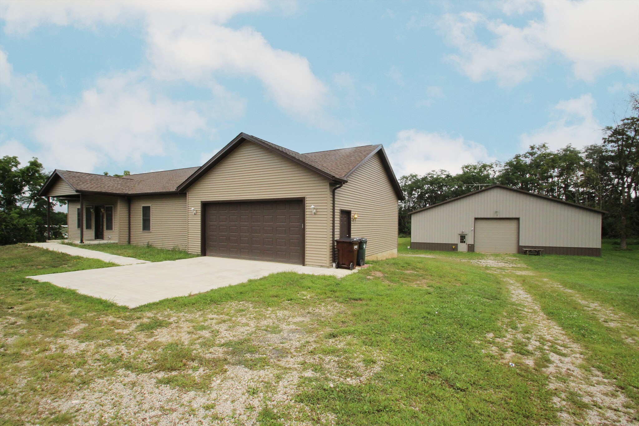 4599 Abbeyville Rd, Medina, OH à vendre Photo principale- Image 1 de 18