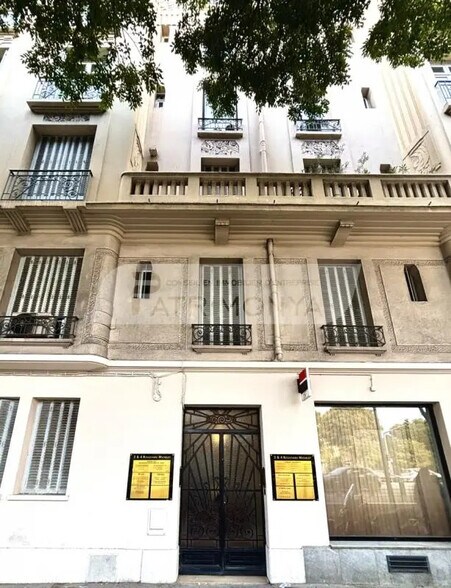 Bureau dans Marseille à louer - Photo du bâtiment - Image 1 de 6