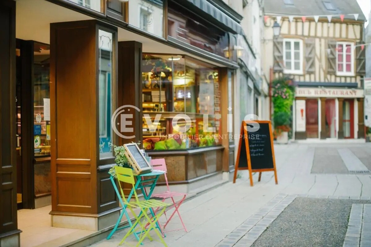 Commerce de détail dans Bordeaux à vendre Photo du bâtiment- Image 1 de 2