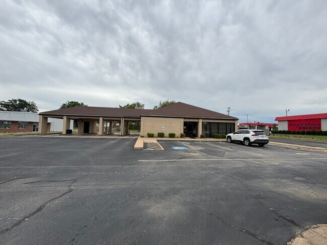 More details for 115 US-64 W, Alma, AR - Office for Sale
