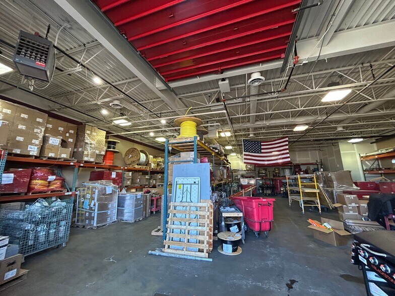 273 Lafayette Frontage Rd W, Saint Paul, MN for lease - Building Photo - Image 2 of 12