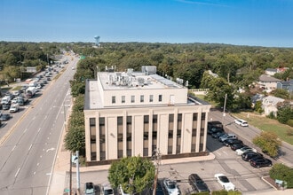 375 N Broadway, Jericho, NY - Aerial map view