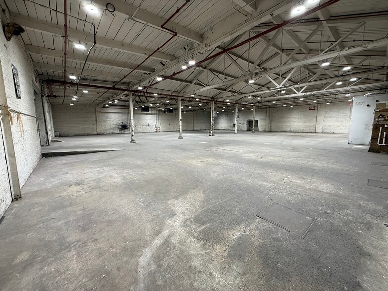 173 E 15th St, Paterson, NJ for lease - Building Photo - Image 3 of 3
