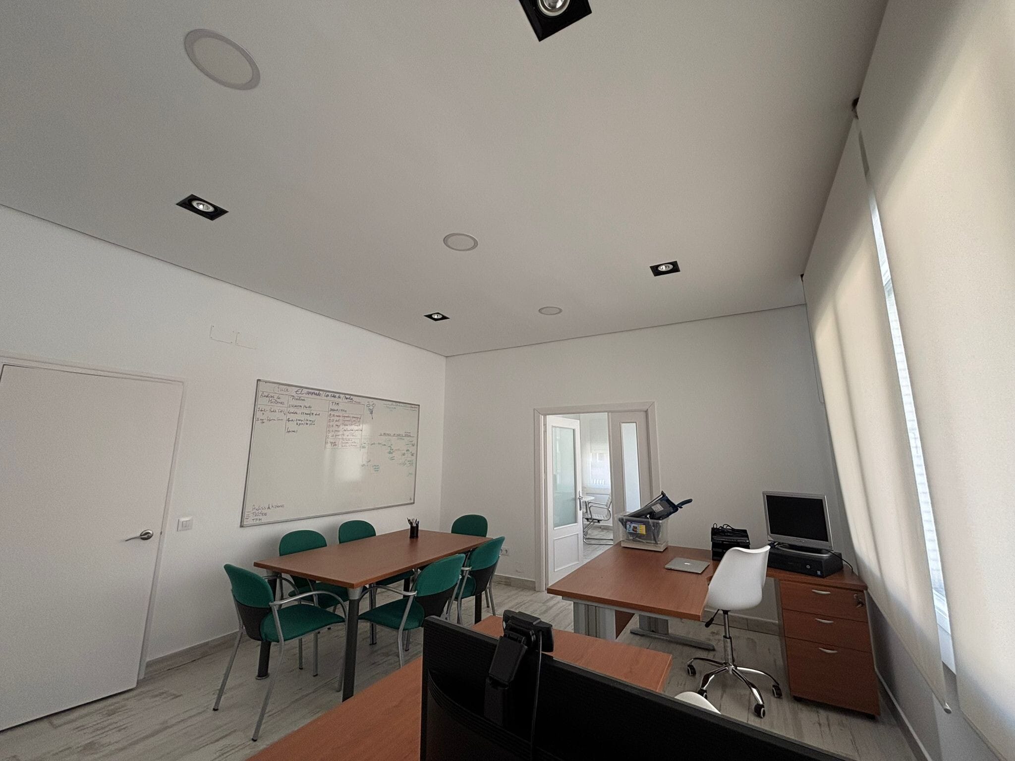 Bureau dans Villaviciosa de Odón, Madrid à louer Photo intérieure- Image 1 de 8