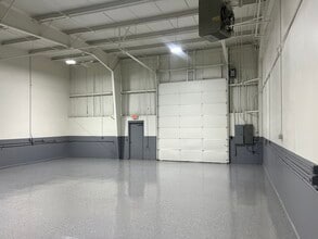 3200-3214 Adventure Ln, Oxford, MI for lease Interior Photo- Image 1 of 10