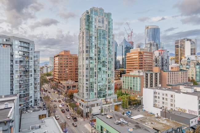 More details for 1188 Howe St, Vancouver, BC - Multifamily for Sale