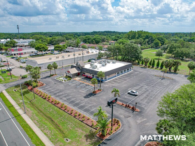 11601 N Dale Mabry Hwy, Tampa, FL à vendre - Photo du bâtiment - Image 1 de 4