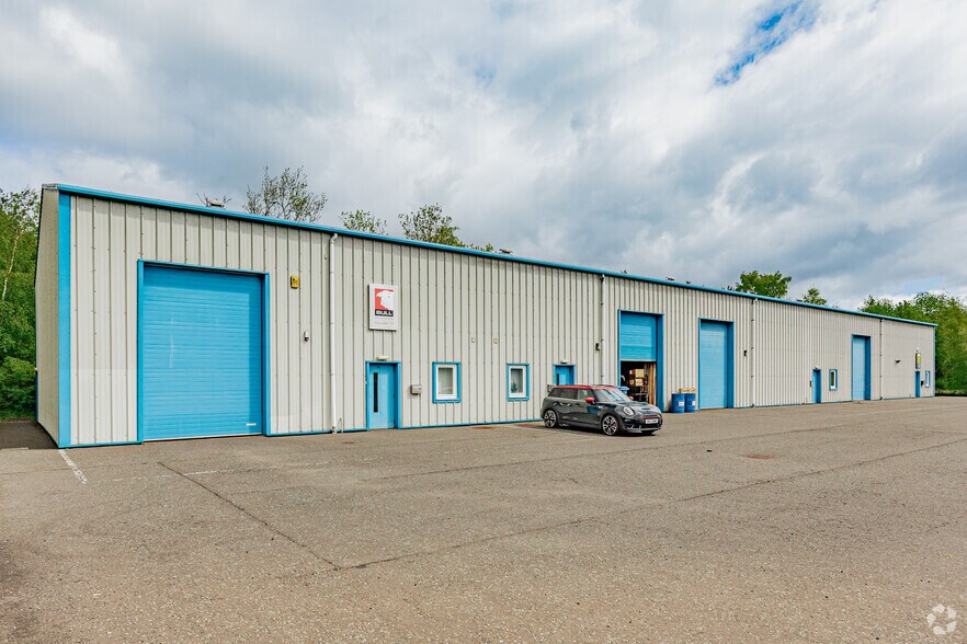 Faraday Rd, Glenrothes à louer - Photo du bâtiment - Image 2 de 2