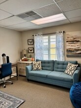 533 Versailles Dr, Maitland, FL à louer Photo intérieure- Image 2 de 7