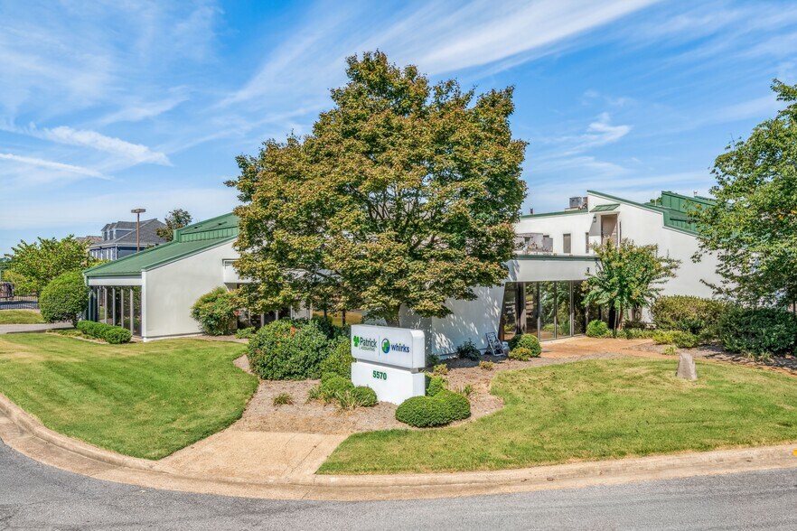 5570 Murray Ave, Memphis, TN à vendre - Photo du bâtiment - Image 3 de 23