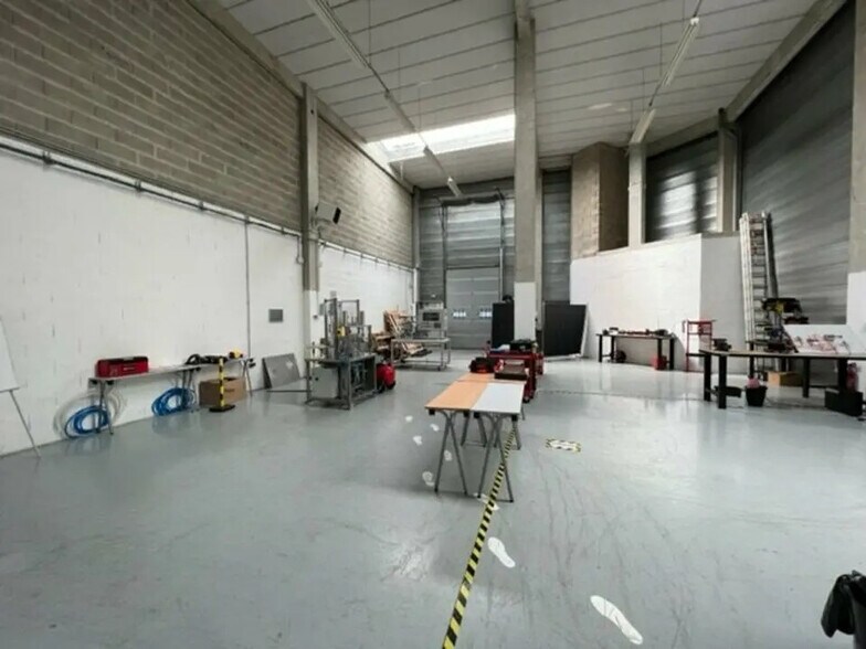 Flex dans Émerainville à louer - Photo intérieure - Image 3 de 7