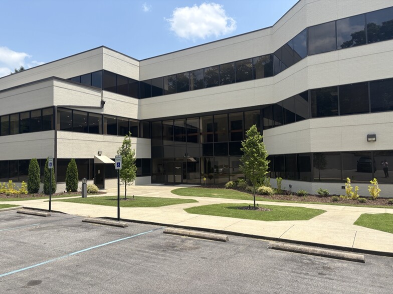 1849 Data Dr, Birmingham, AL for lease - Building Photo - Image 1 of 6