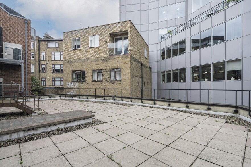 Clerkenwell Rd, London à louer - Photo du bâtiment - Image 2 de 25