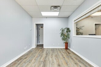 108 Corporate Dr, Toronto, ON for lease Interior Photo- Image 2 of 4