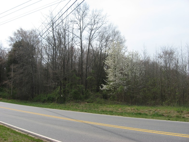 Secrest Shortcut Rd, Indian Trail, NC à vendre - Photo principale - Image 2 de 3