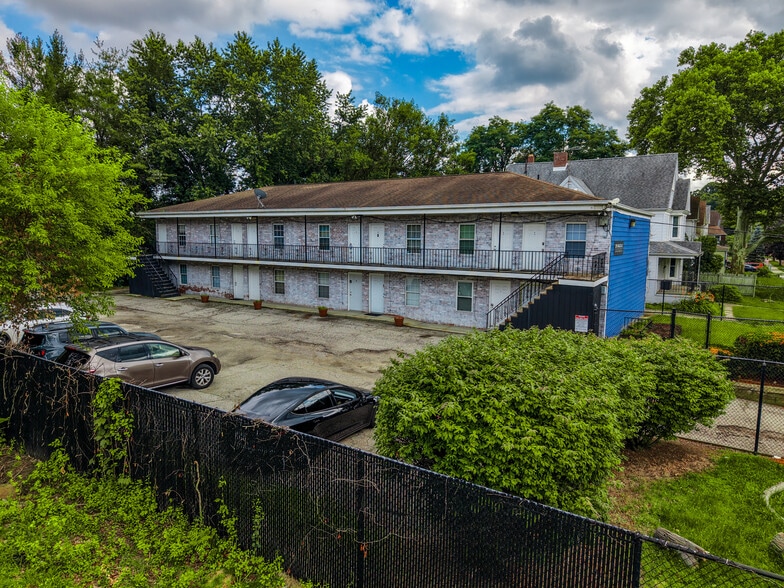 25 Oakdale Ave, Akron, OH for sale - Building Photo - Image 2 of 29
