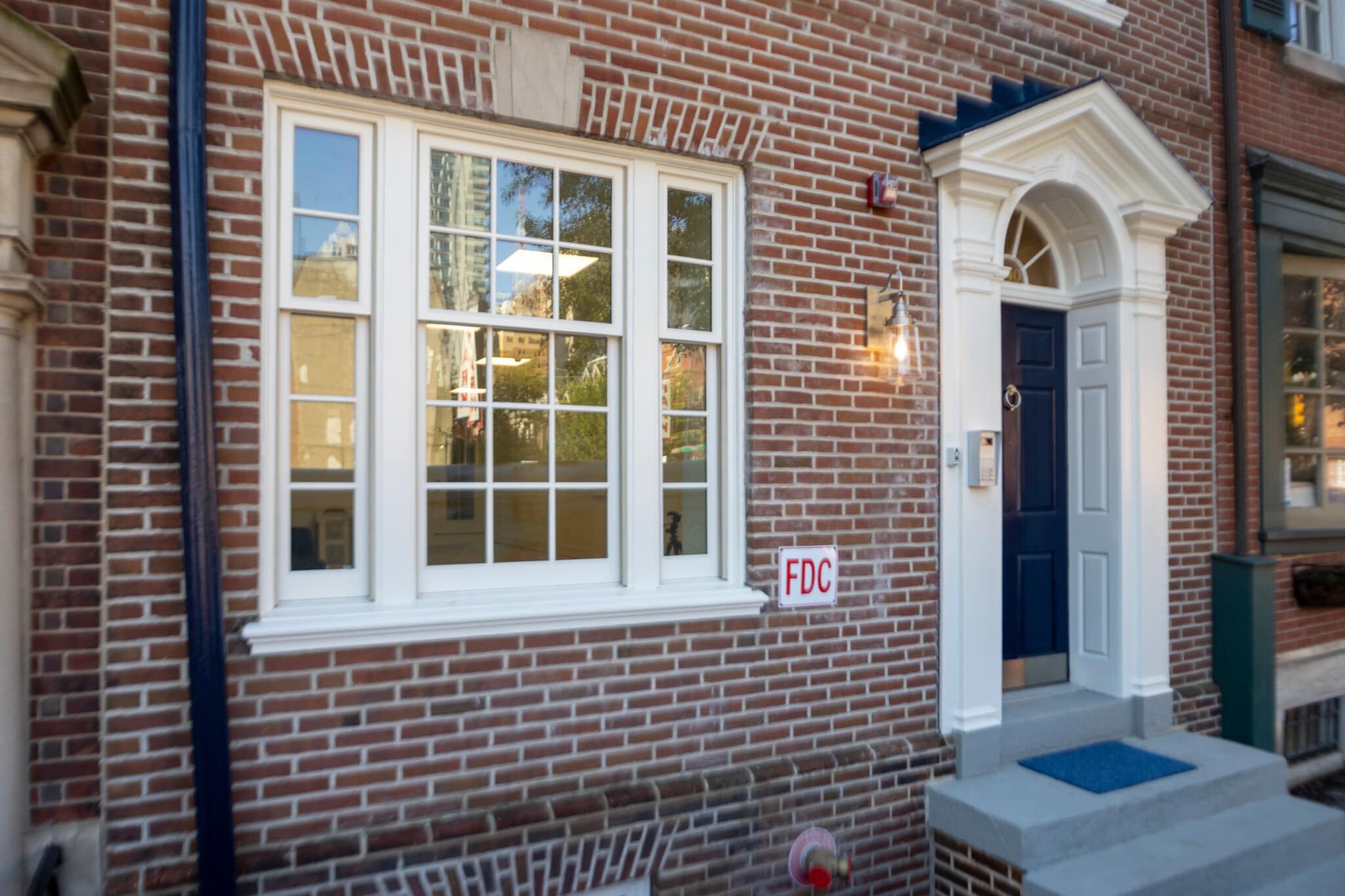 1640 Pine St, Philadelphia, PA for lease Building Photo- Image 1 of 7