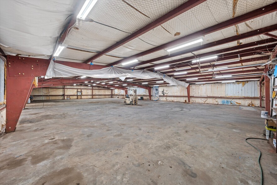 200 N Lacy Dr, Waco, TX à louer - Photo du bâtiment - Image 3 de 14