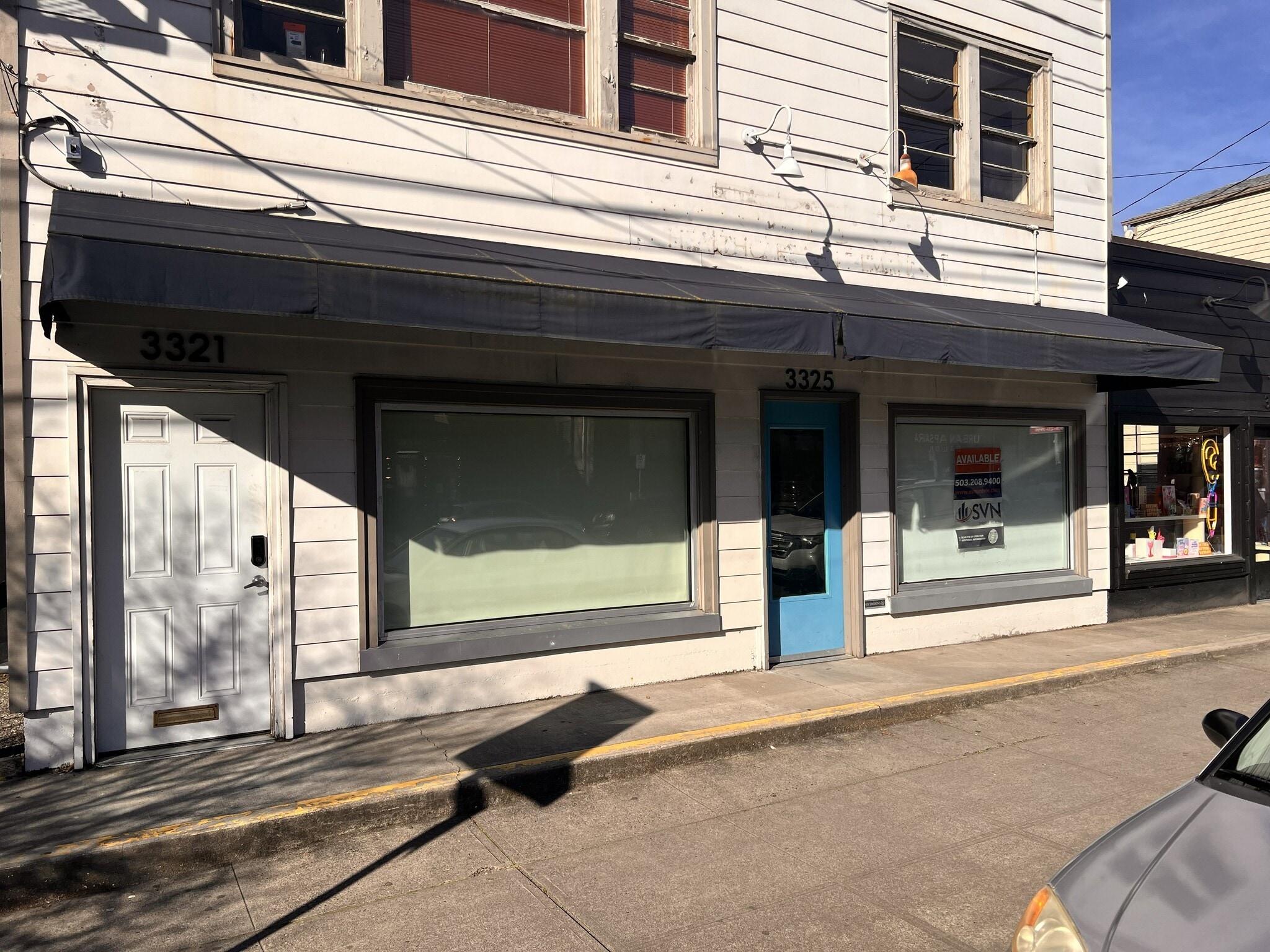 3321-3327 SE Hawthorne St, Portland, OR for lease Interior Photo- Image 1 of 6