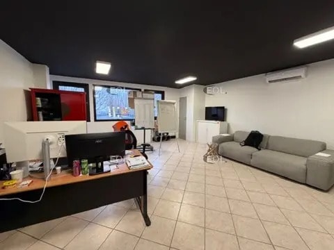 Local d'activités dans Sarcelles à vendre - Photo intérieure - Image 2 de 4