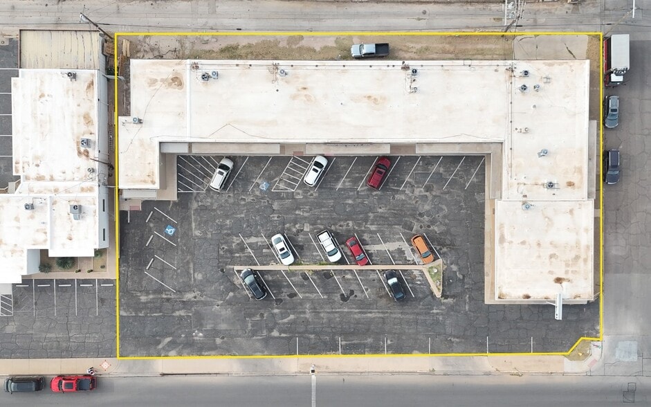 2109 W Texas Ave, Midland, TX for sale - Building Photo - Image 2 of 5