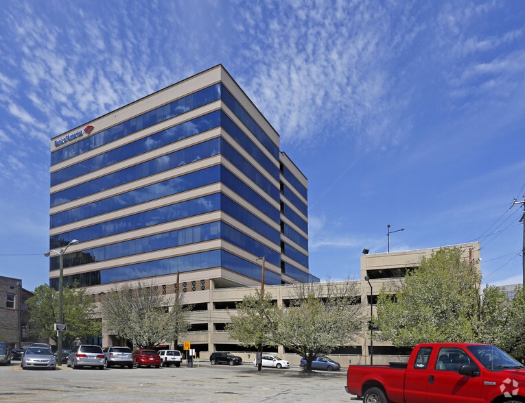 550 W Main St, Knoxville, TN for lease - Building Photo - Image 3 of 4