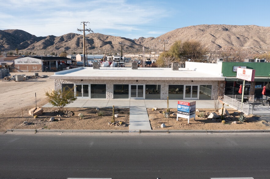 55684 Twentynine Palms Hwy, Yucca Valley, CA for lease - Building Photo - Image 1 of 26
