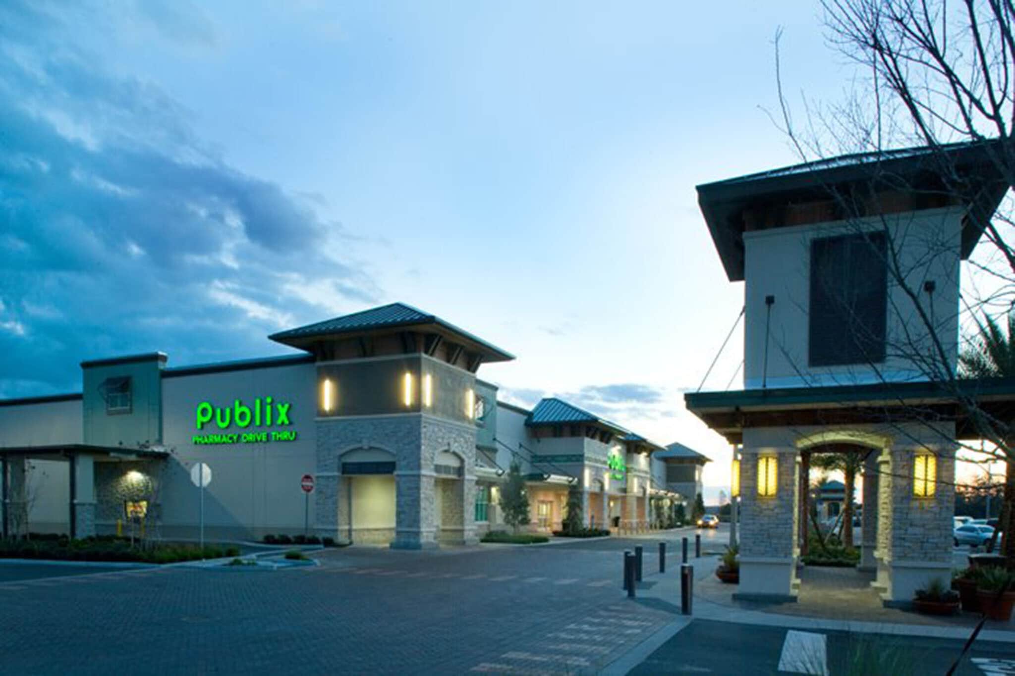 7790 Winter Garden Vineland Rd, Windermere, FL for lease Building Photo- Image 1 of 5