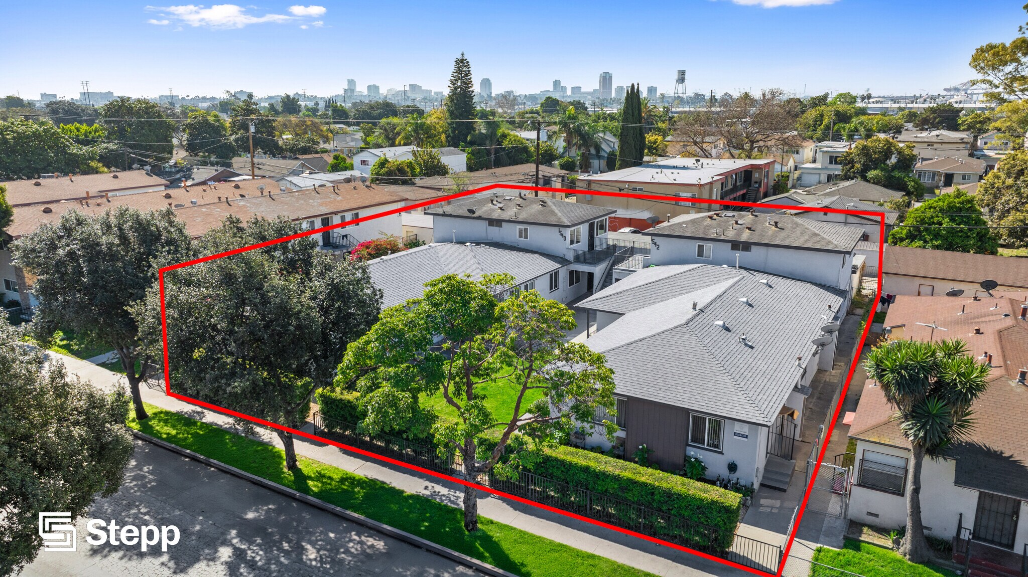 1534-1542 W 20th St, Long Beach, CA à vendre Photo du bâtiment- Image 1 de 1