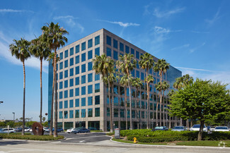 Plus de détails pour 3780 Kilroy Airport Way, Long Beach, CA - Bureau à louer