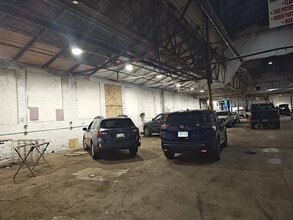 737 W Cleveland Ave, Milwaukee, WI for sale Building Photo- Image 2 of 3