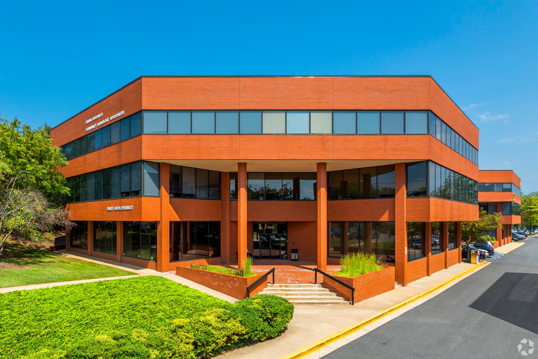 15225 Shady Grove Rd, Rockville, MD for lease Primary Photo- Image 1 of 4