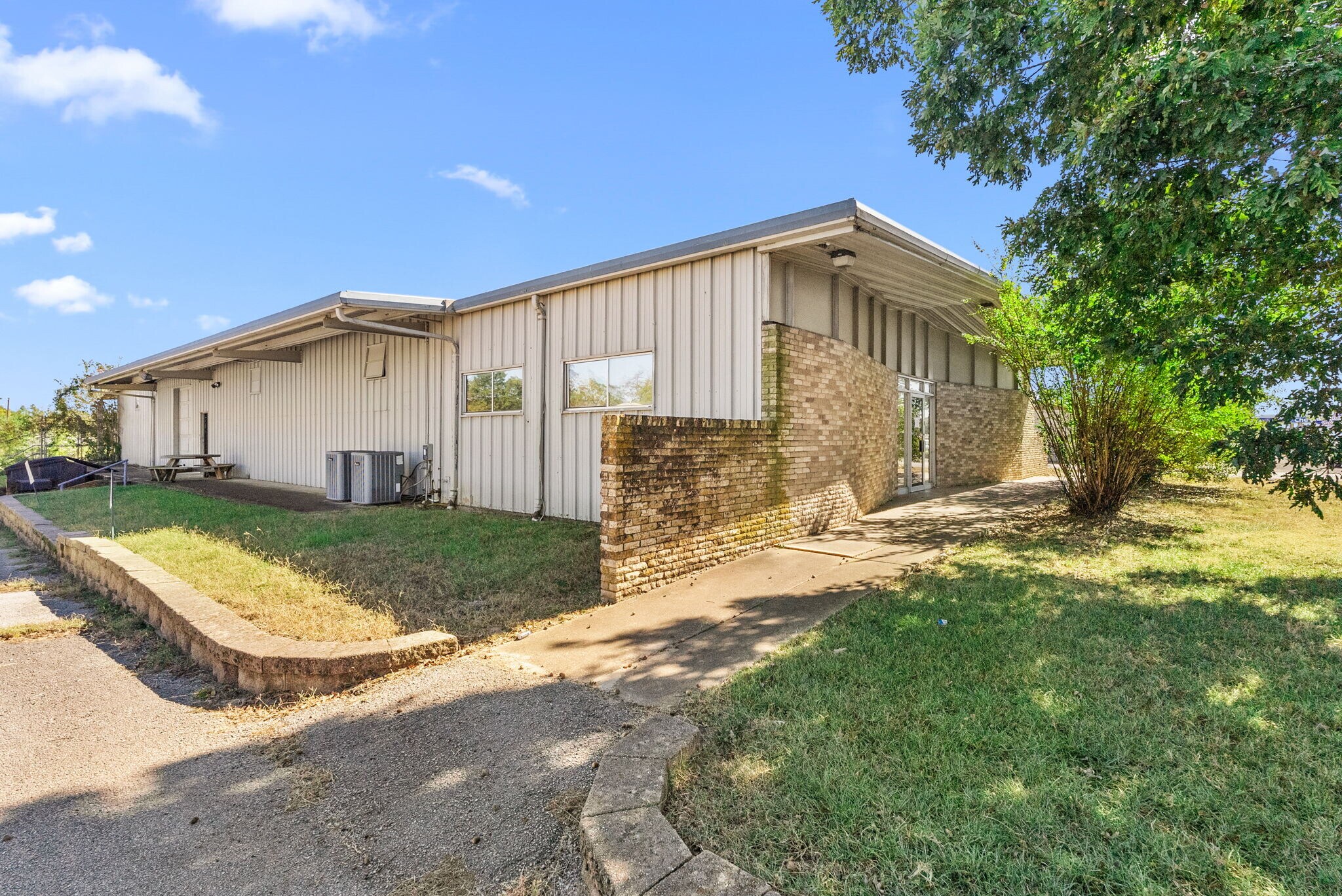 3401 NNE Loop 323, Tyler, TX for sale Primary Photo- Image 1 of 45